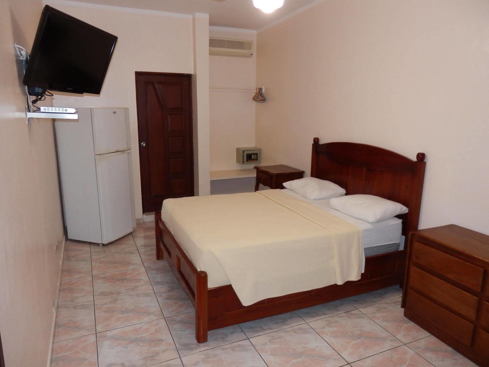 Hotel Garant & Suites Boca Chica Luaran gambar