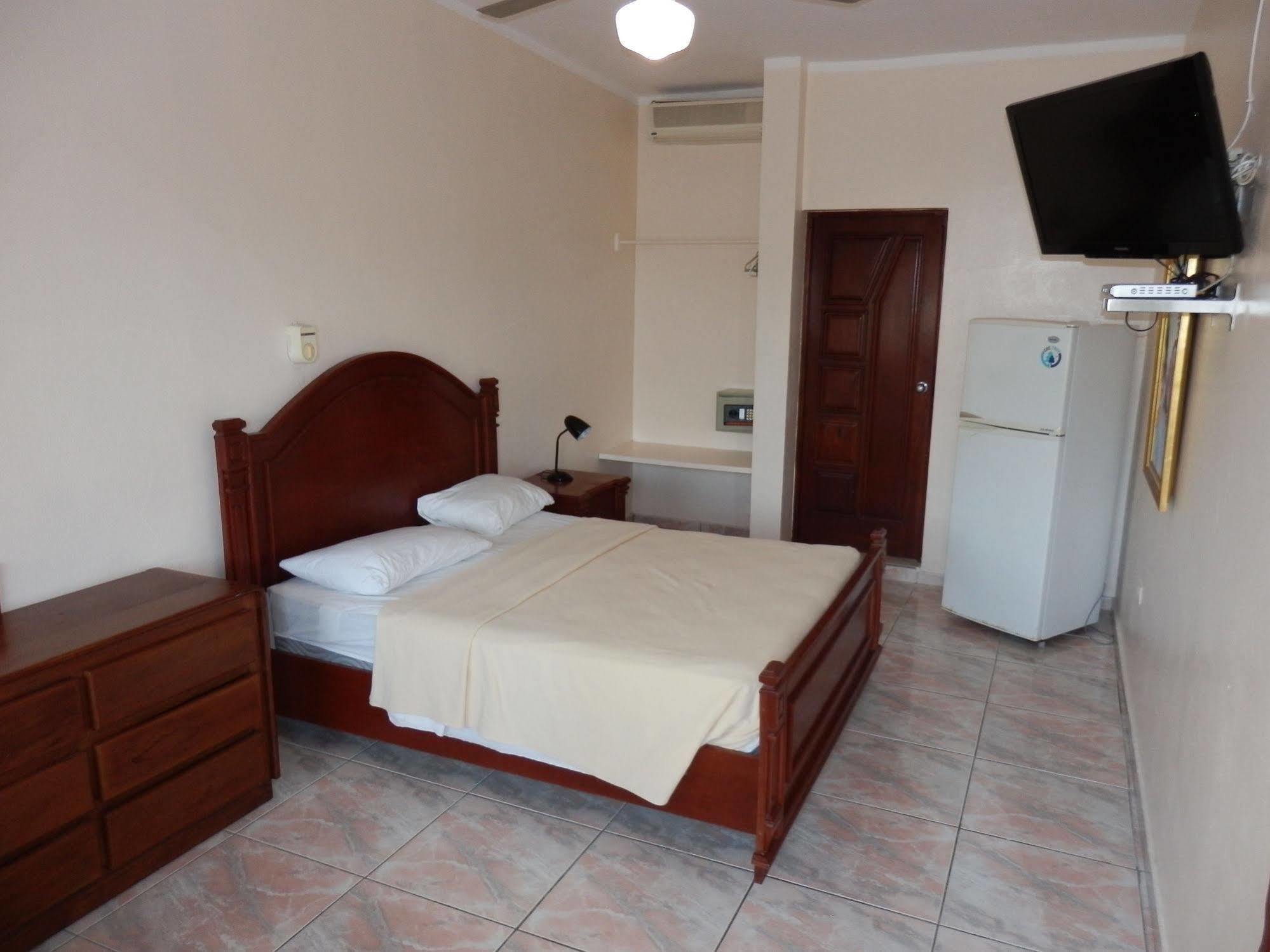 Hotel Garant & Suites Boca Chica Luaran gambar